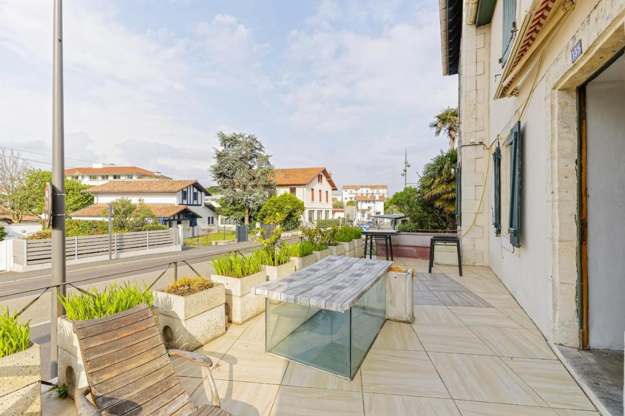 Le Doolie'S Biarritz - Siquijor Chambre Privee - Garden - Lounge Εξωτερικό φωτογραφία